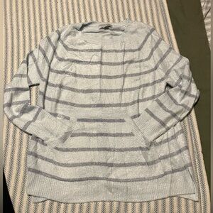 Barefoot Dreams CozyChic Lite Sweater Pullover in Light Blue Gray  Stripe Small